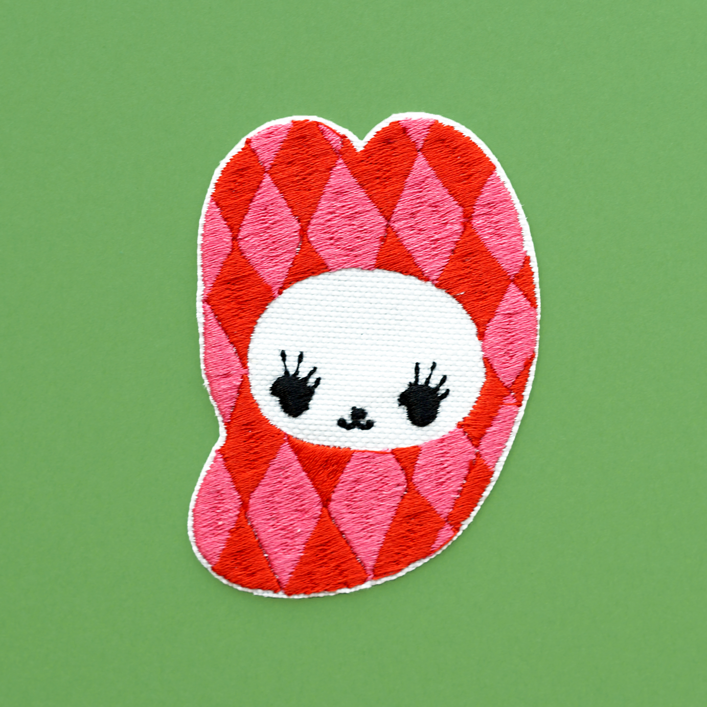 BEAN BUNNY embroidery patch by XUH