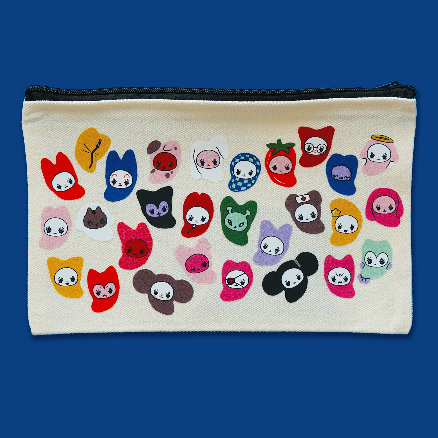 SLEEPING BAG BEANS pencil case by XUH