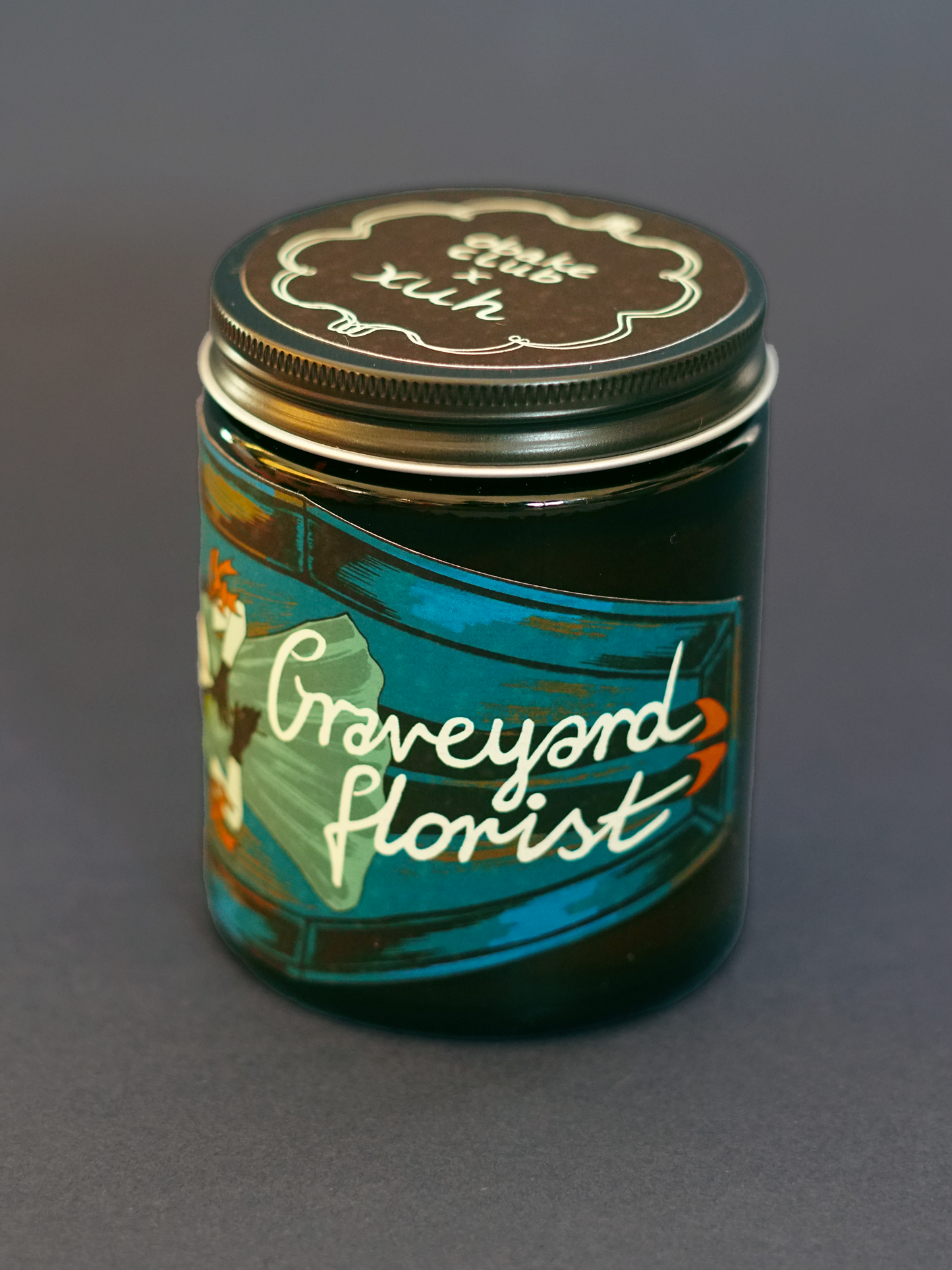 GRAVEYARD FLORIST soy candle by XUH [PREORDER]